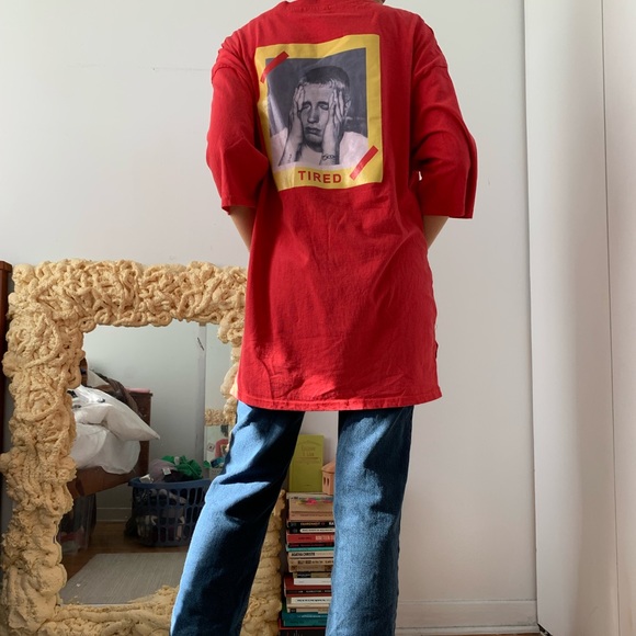 Graphic Tee (thrifted in Hong-kong) - Picture 2 of 3